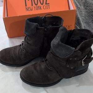 Miz Mooz Charcoal Suede Ankle Boots Size 38 Women's 8 Tamika